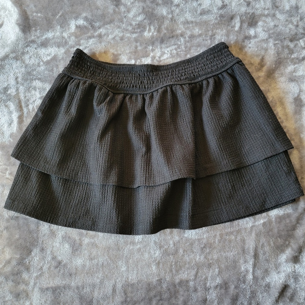 Stitch & Pine Skirt Girls Size L (14) Black Excellent Tiered Smocked Mini